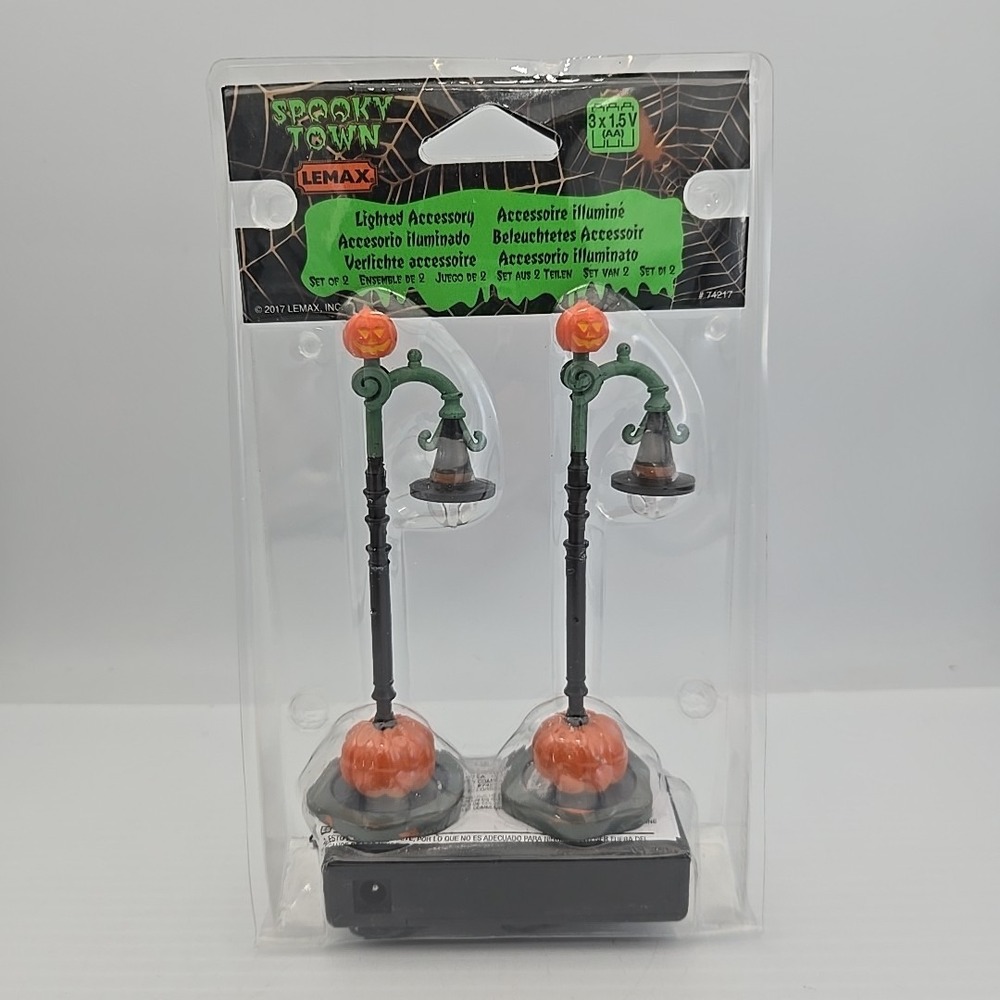 Lemax Spooky Town 2017 Witch Pumpkin Patch Lights, Set of 2 #74217